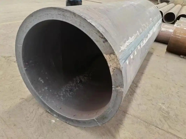 鄂城30CrMo大口径无缝钢管